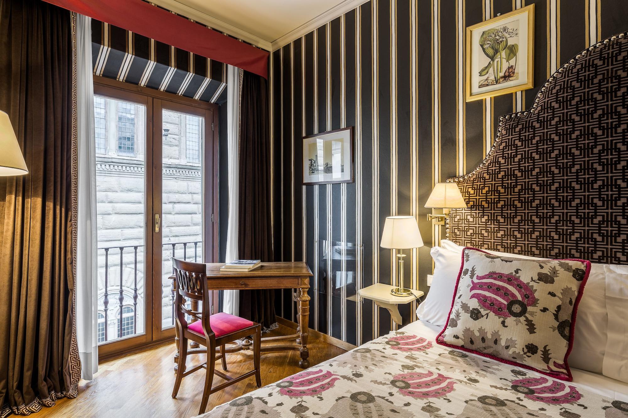Room Mate Collection Isabella, Florencia Exterior foto