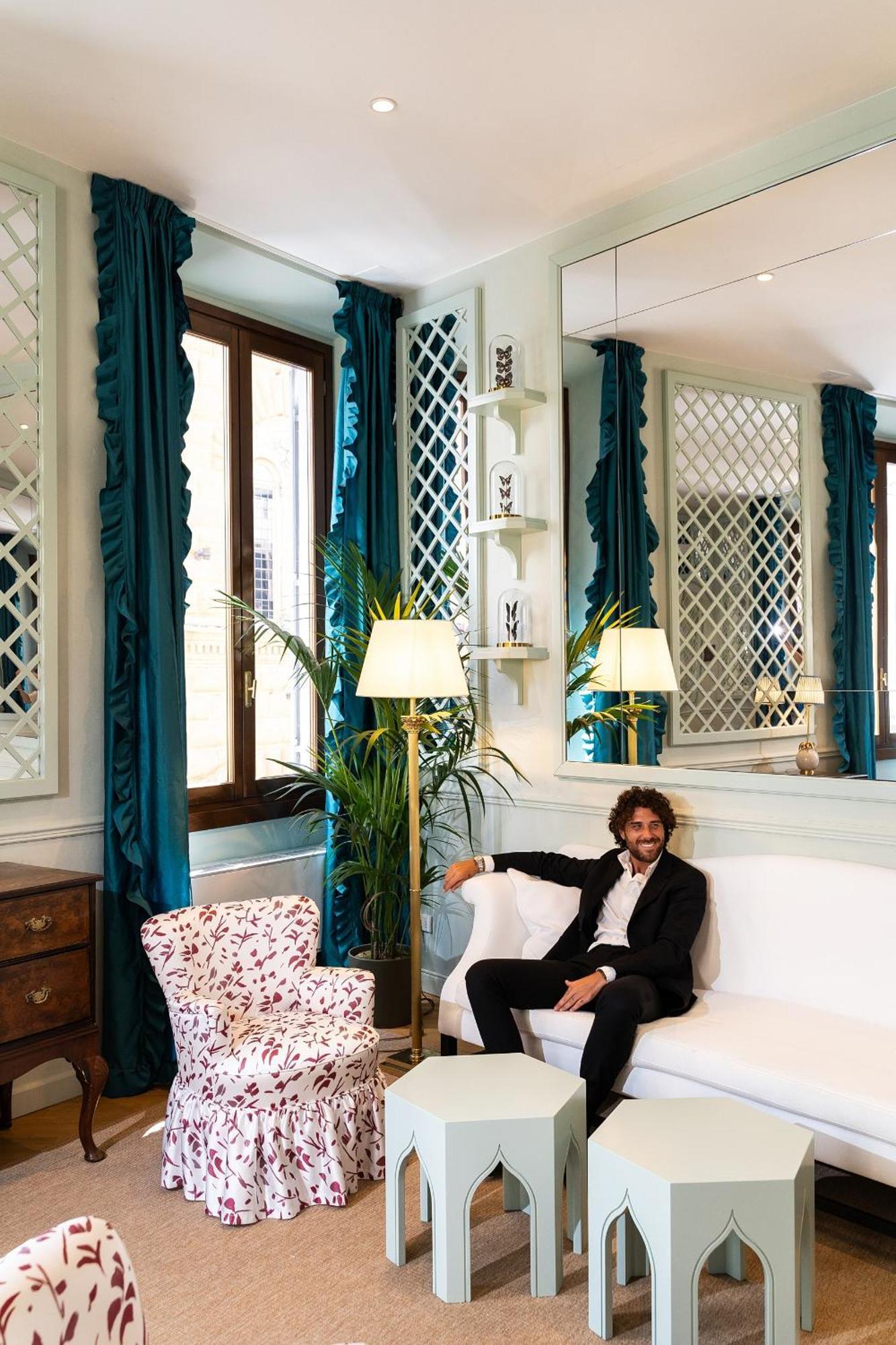 Room Mate Collection Isabella, Florencia Exterior foto